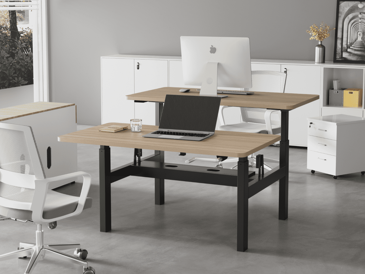 Hand-Crank Face-to-Face Workstation